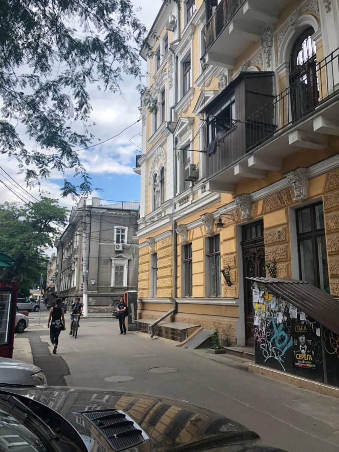 Трёхуровневая Квартира У Моря Odesa Exterior photo